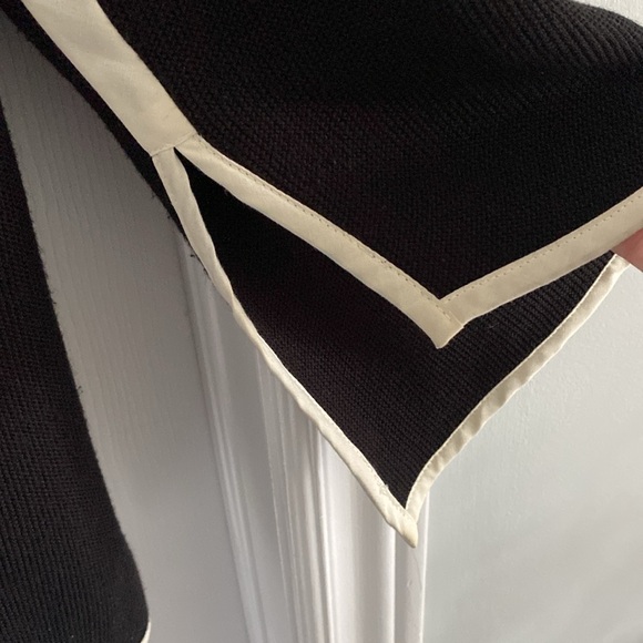 Krisztina Nagy Asymmetrical Sweater-XL - Picture 9 of 16